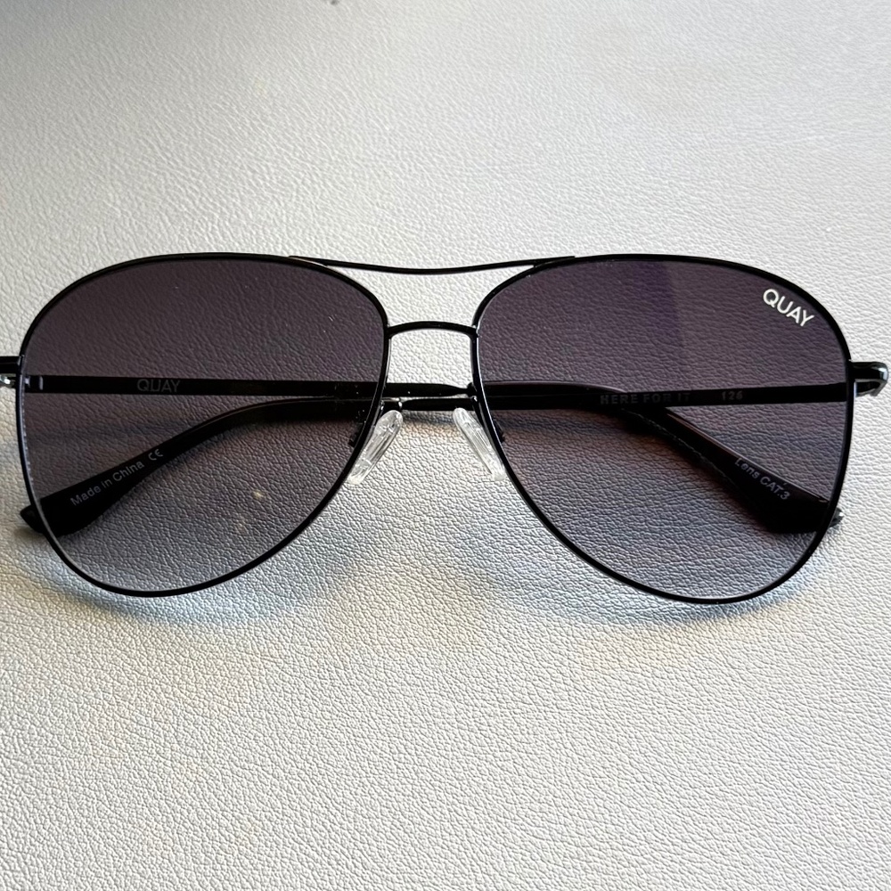Quay Australia Here For It Aviator Style Sunglasses in Black